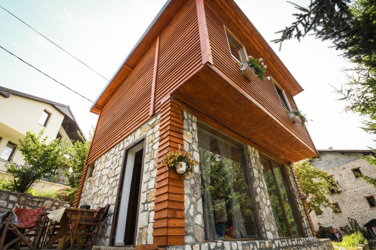 Cece'S Home Mavrovo Bagian luar foto