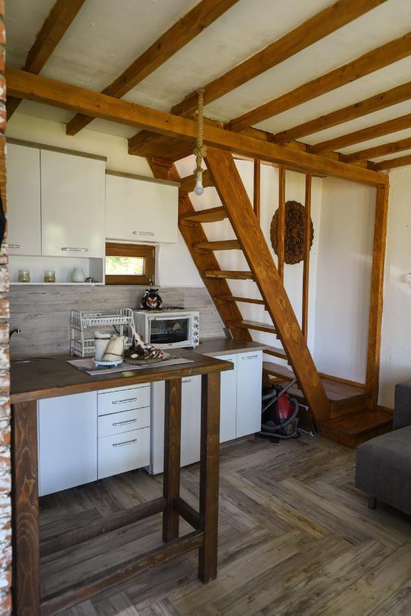Cece'S Home Mavrovo Bagian luar foto