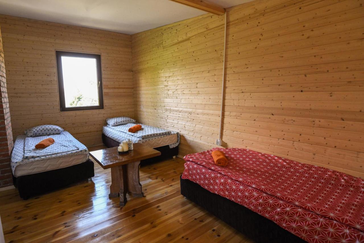 Cece'S Home Mavrovo Bagian luar foto